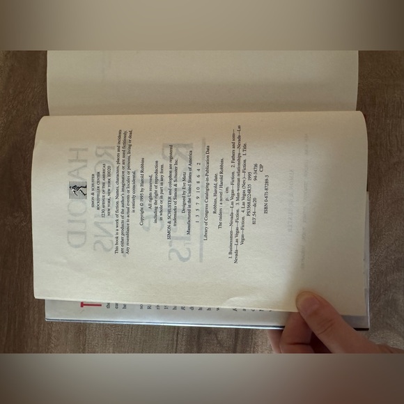 Raiders by Harold Robbins (1995, Hardcover) - Picture 5 of 7